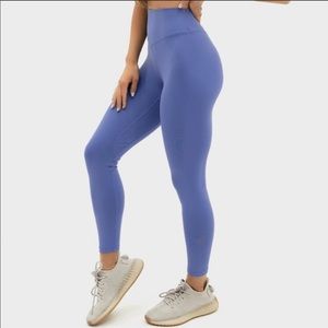 Balance Athletica Ascend Leggings in Bliss